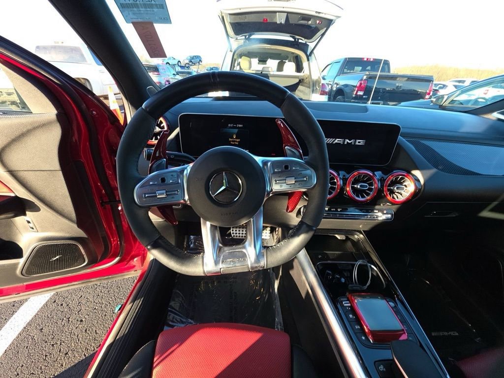 Used 2021 Mercedes-Benz GLA 35 AMG 4MATIC image 10