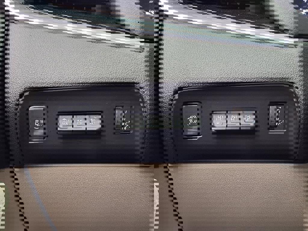 Used 2022 Buick Enclave Avenir w/ Trailering Package, 5000 lbs. image 52