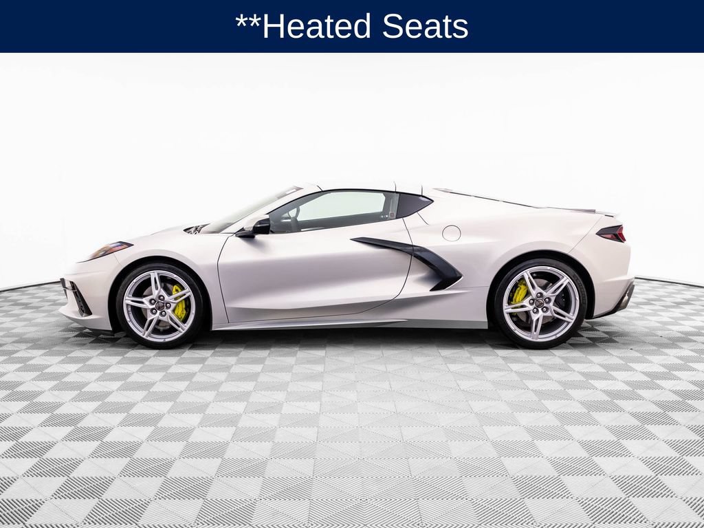 Used 2024 Chevrolet Corvette Stingray Premium Cpe w/ 3LT RWD image 3