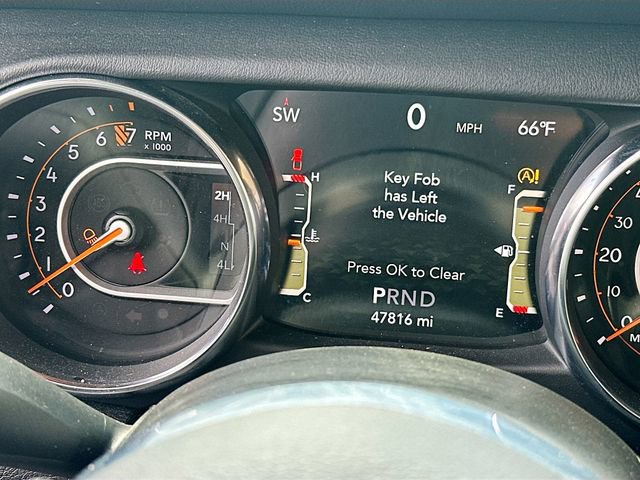 Used 2020 Jeep Gladiator Overland w/ Popular Equipment Package AWD/4WD image 13