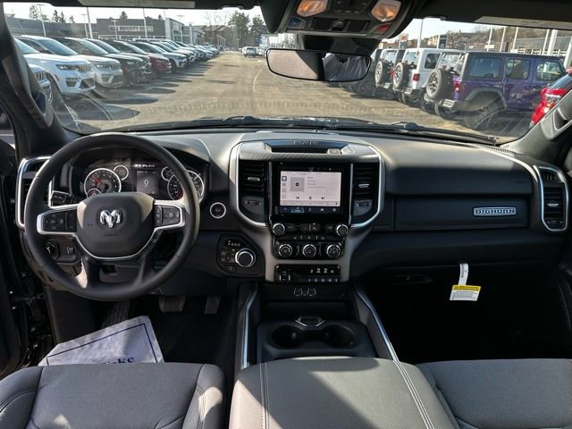 New 2026 RAM 1500 4x4 Crew Cab image 34
