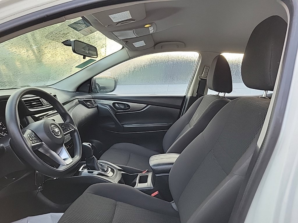 Used 2019 Nissan Rogue Sport S w/ Appearance Package AWD/4WD image 6