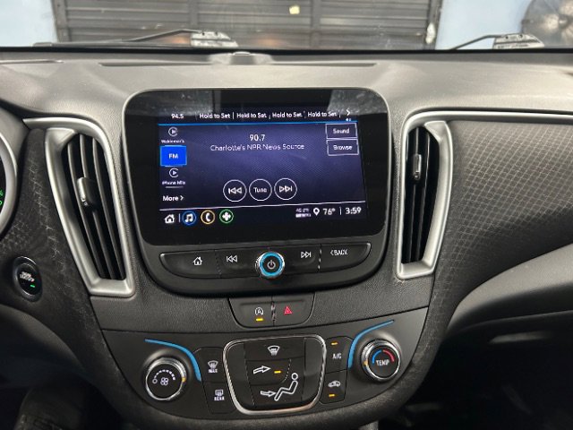 Used 2023 Chevrolet Malibu LS image 16