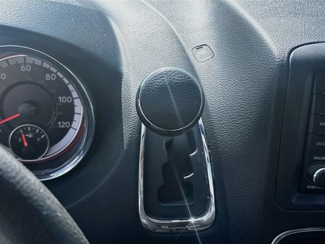 Used 2020 Dodge Grand Caravan SE FWD image 17