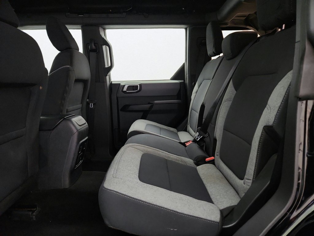 Used 2023 Ford Bronco 4-Door w/ Sasquatch Package AWD/4WD image 17