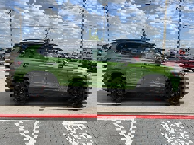 New 2025 Volkswagen Taos SE image 5