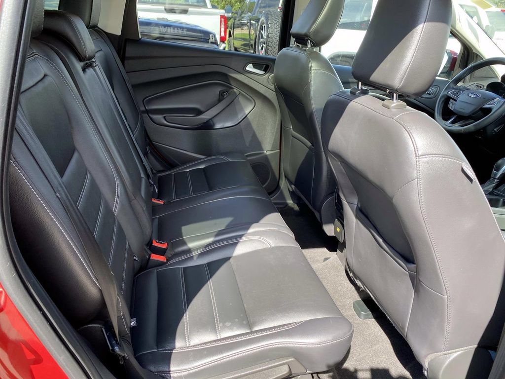 Used 2019 Ford Escape Titanium AWD/4WD image 27