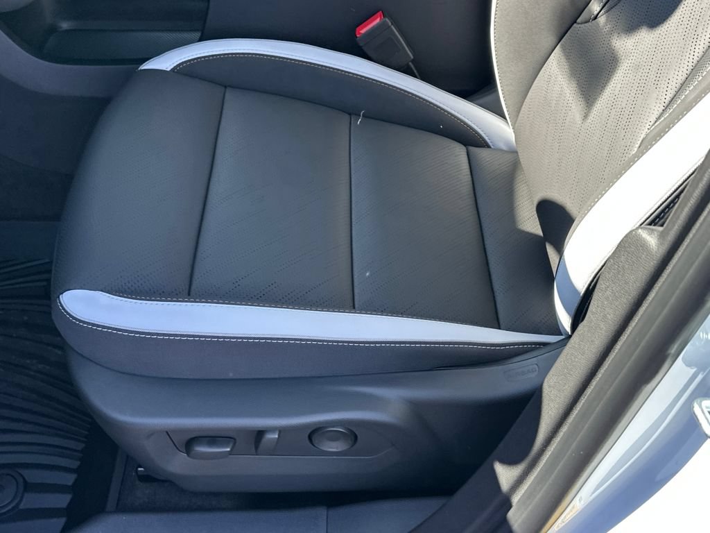New 2026 Buick Envision Sport Touring AWD/4WD image 13