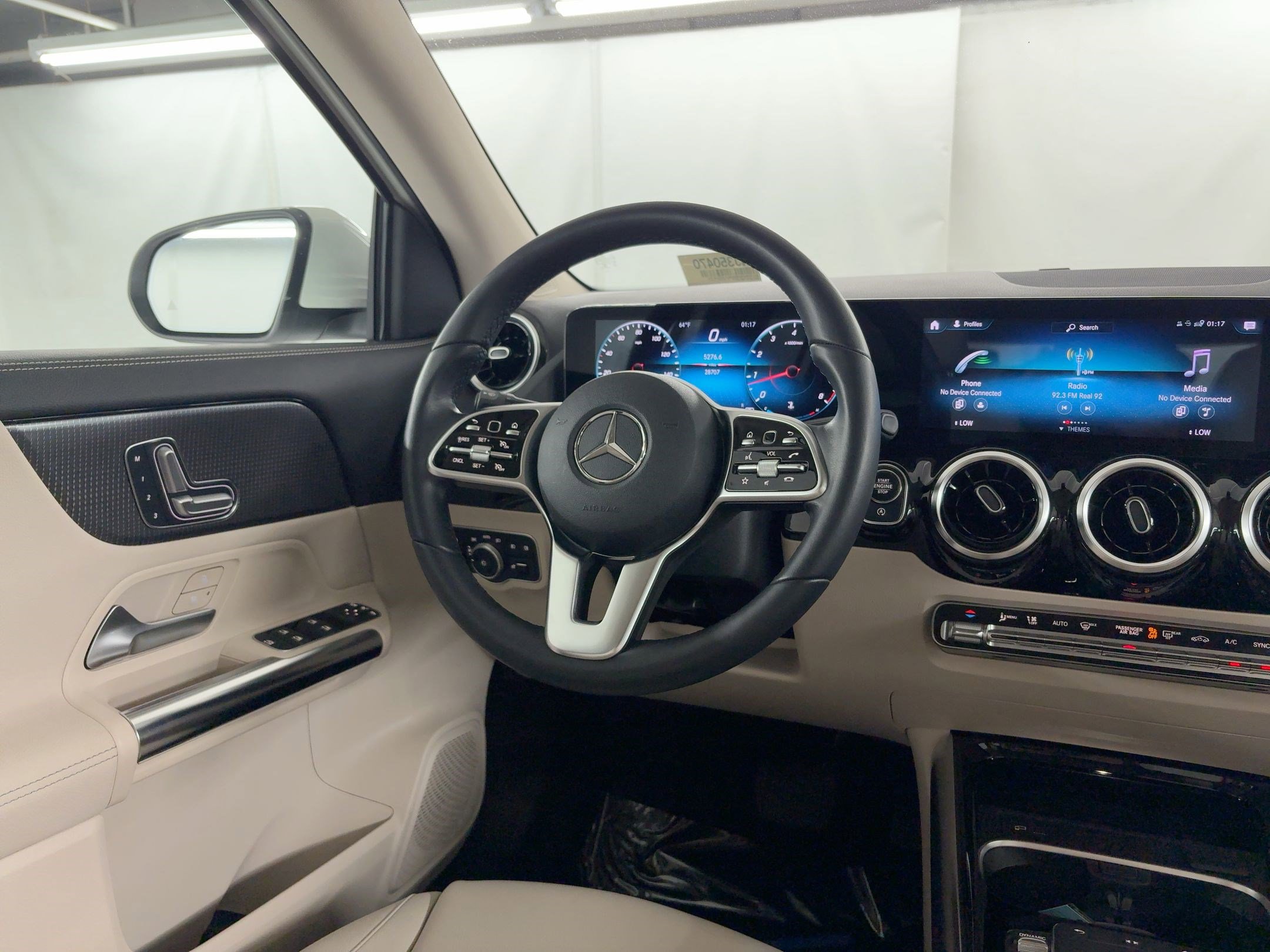 Certified 2022 Mercedes-Benz GLA 250 4MATIC image 28