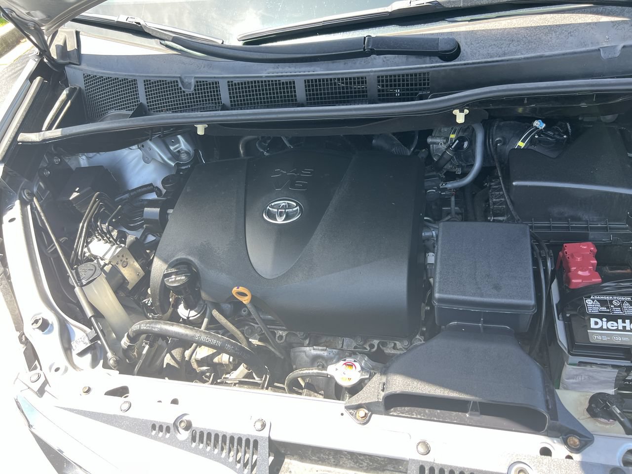 Used 2018 Toyota Sienna XLE FWD image 36