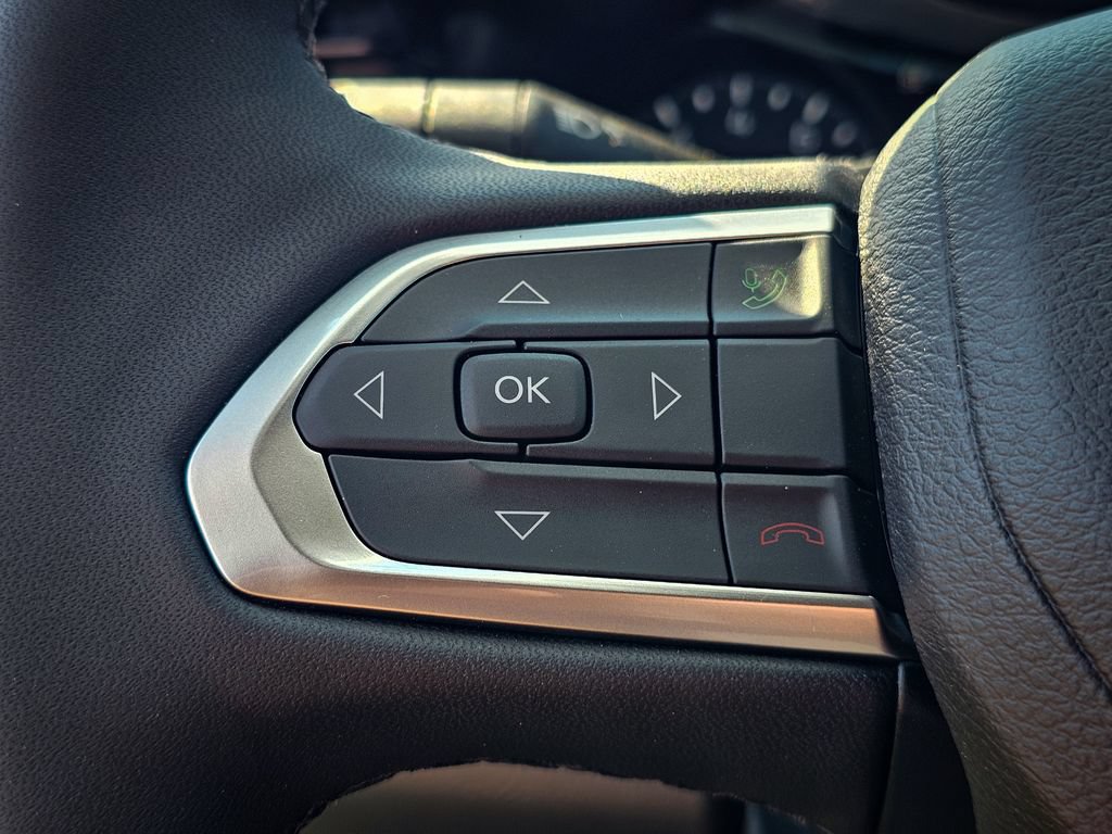 New 2026 Jeep Compass Latitude AWD/4WD image 17