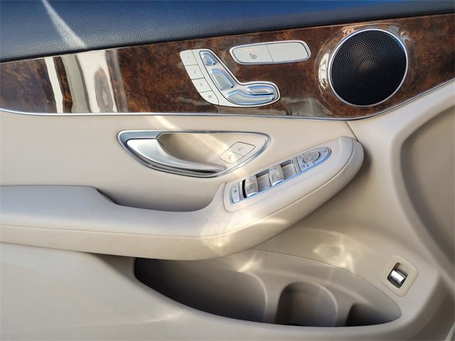 Used 2018 Mercedes-Benz GLC 300 image 29