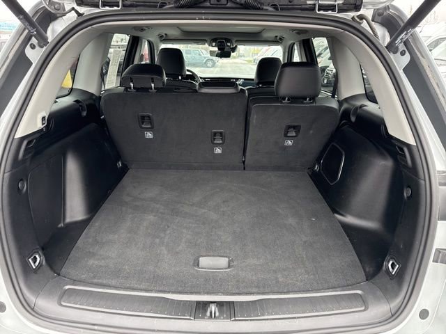 Used 2023 Jeep Grand Cherokee 30th Anniversary image 7