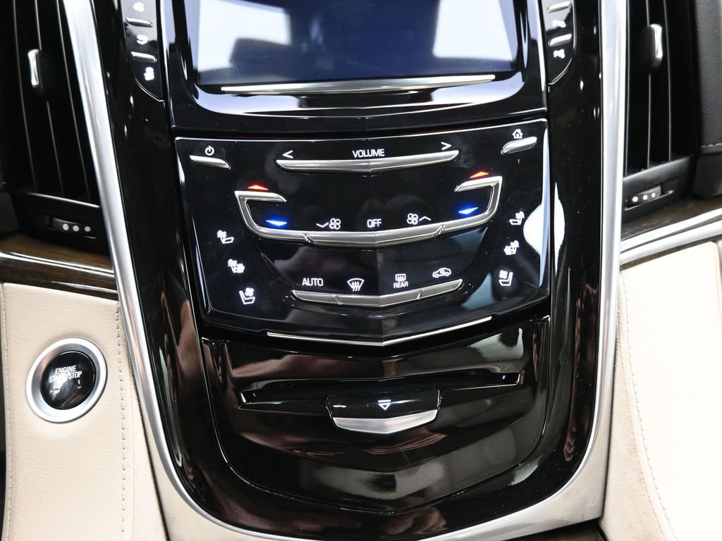 Used 2020 Cadillac Escalade Luxury image 19