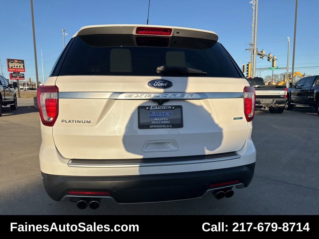 Used 2019 Ford Explorer Platinum image 16