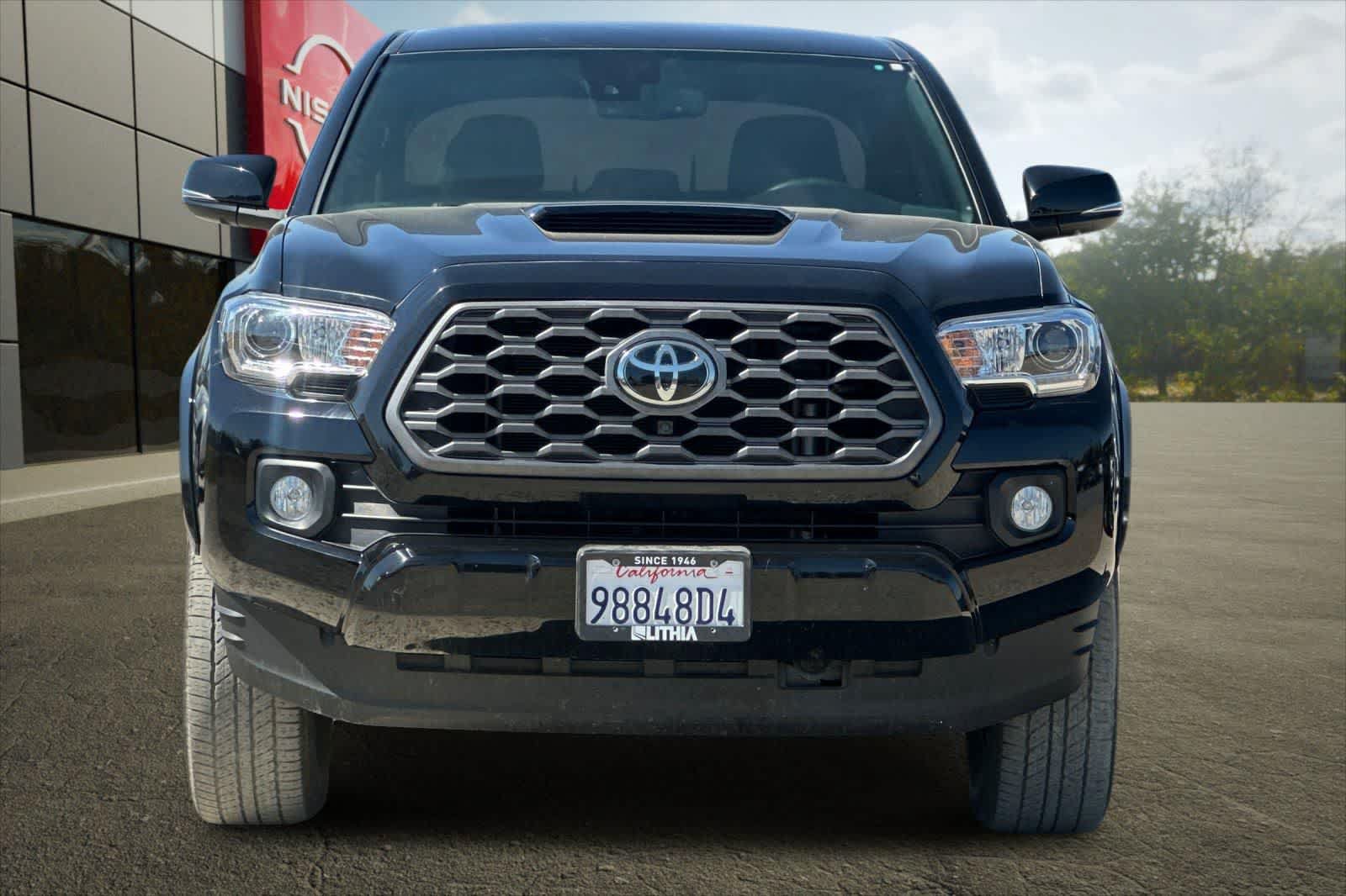 Used 2023 Toyota Tacoma TRD Sport w/ Advanced Technology Package AWD/4WD image 11