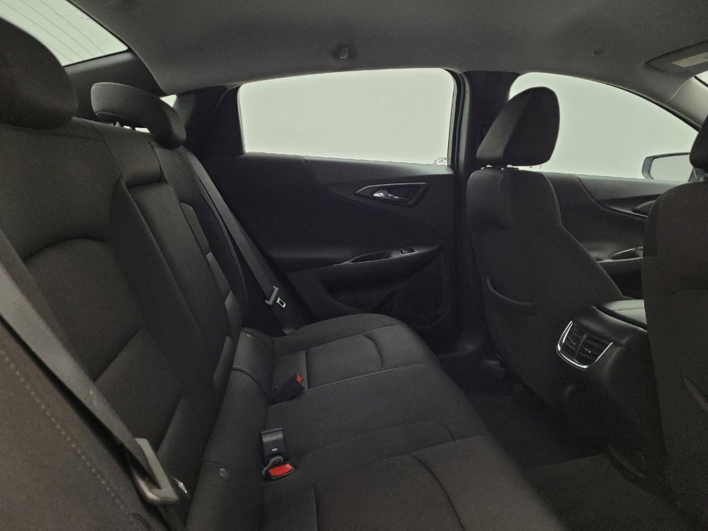 Used 2021 Chevrolet Malibu LT image 19