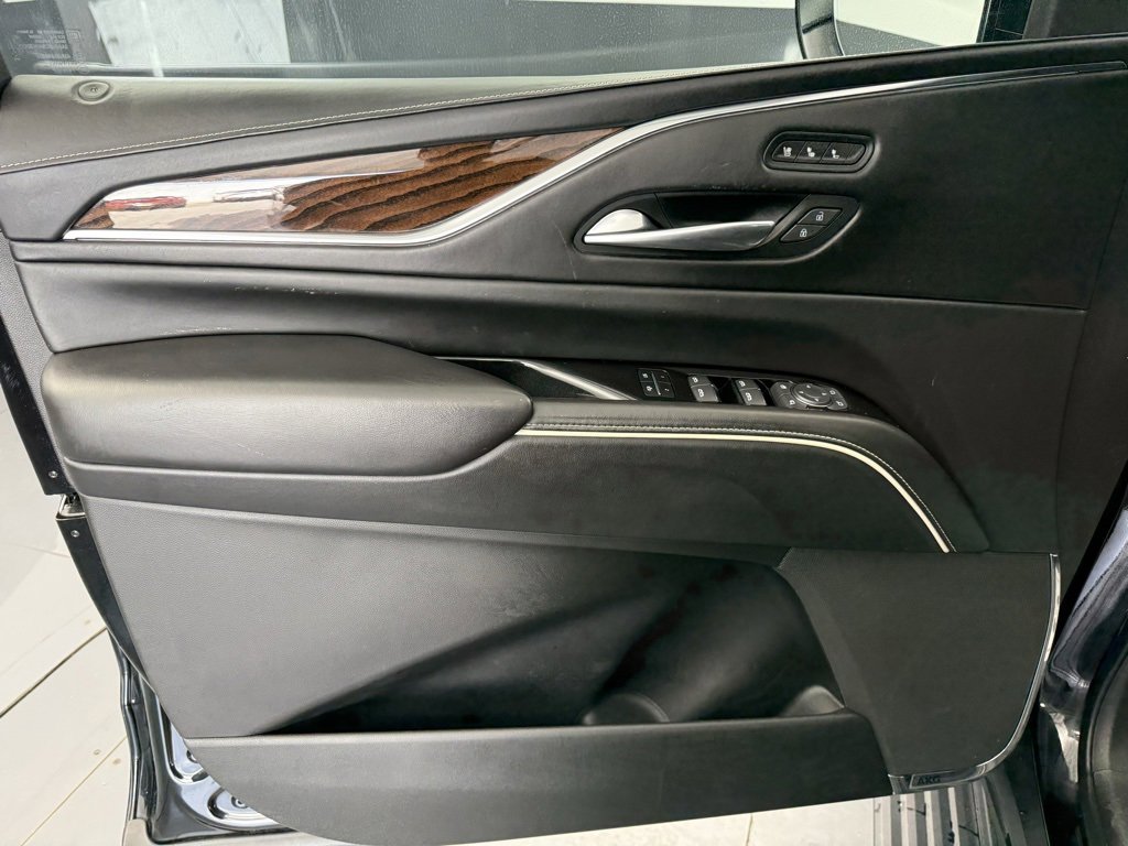 Used 2022 Cadillac Escalade Sport Platinum image 23