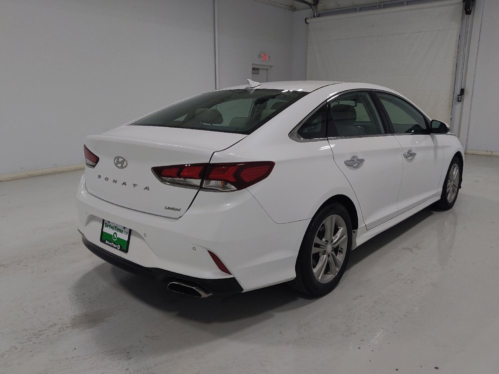 Used 2018 Hyundai Sonata Limited w/ Limited Ultimate Package 03 FWD image 9