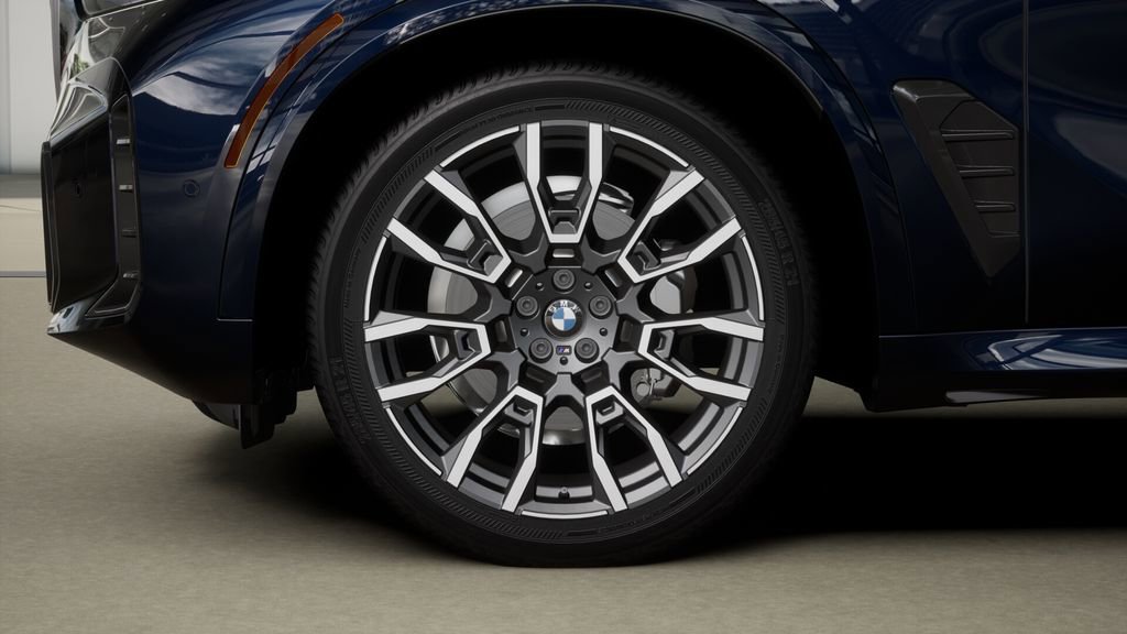 Used 2026 BMW X5 xDrive40i w/ M Sport Package image 32