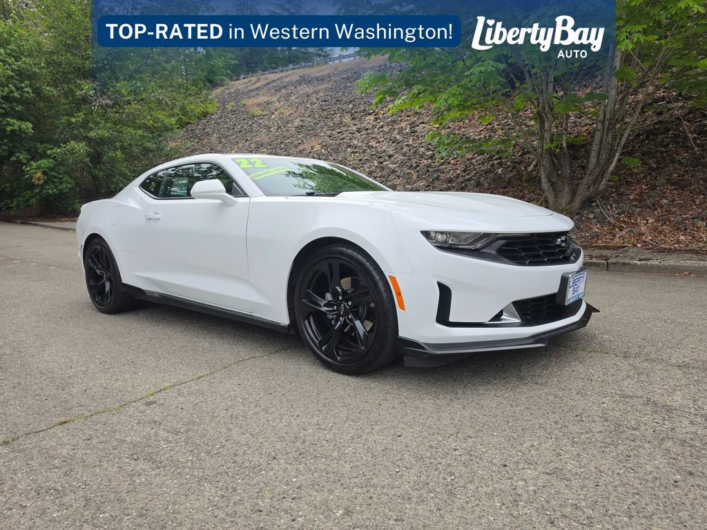 Used 2022 Chevrolet Camaro LT RWD image 3