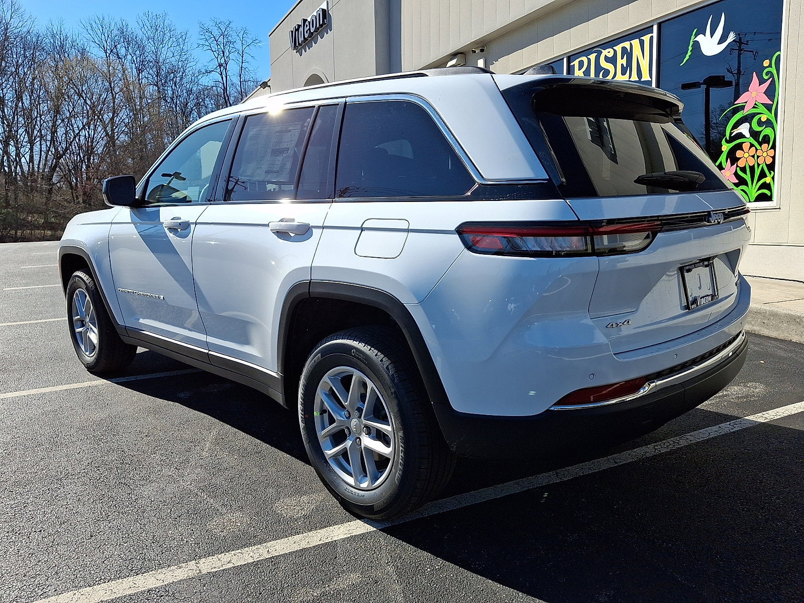 New 2026 Jeep Grand Cherokee Laredo X image 4