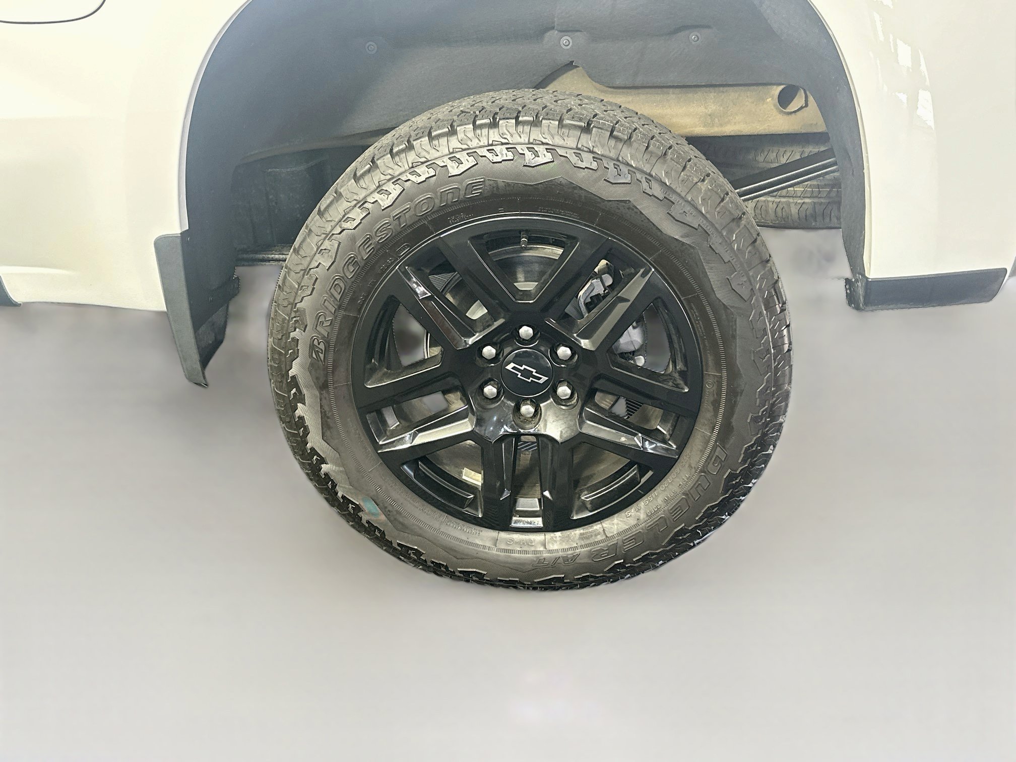 Used 2026 Chevrolet Silverado 1500 Custom Trail Boss w/ Turbomax Blackout Package AWD/4WD image 11