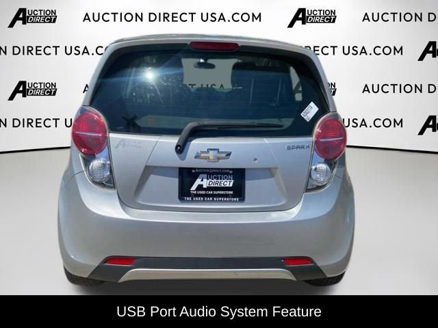 Used 2014 Chevrolet Spark LT FWD image 5