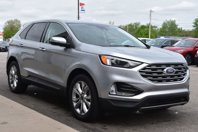 Used 2024 Ford Edge Titanium AWD/4WD image 11
