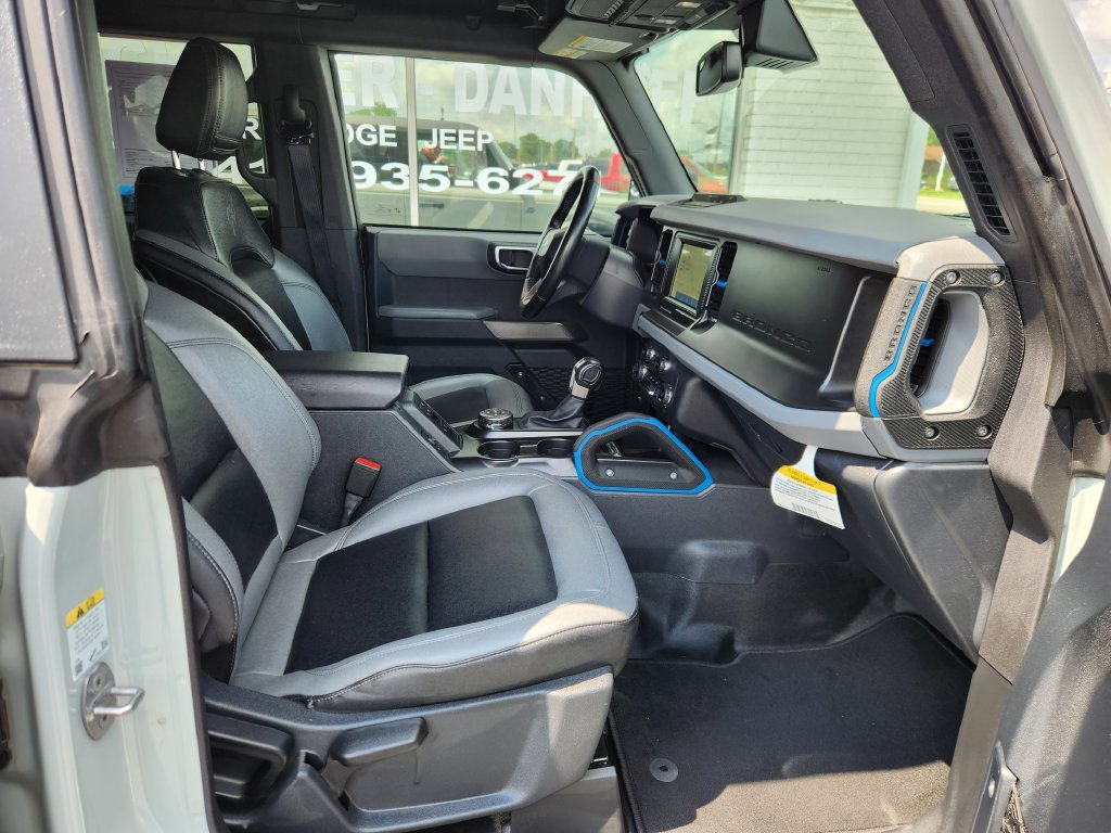 Used 2023 Ford Bronco Black Diamond AWD/4WD image 11