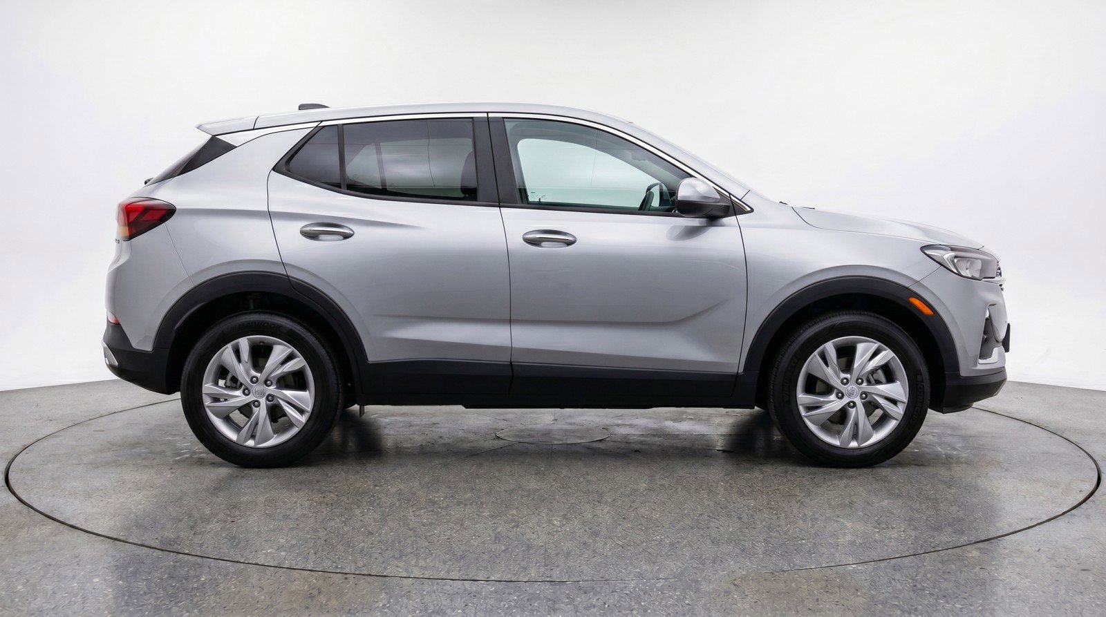 Used 2025 Buick Encore GX Preferred FWD image 11