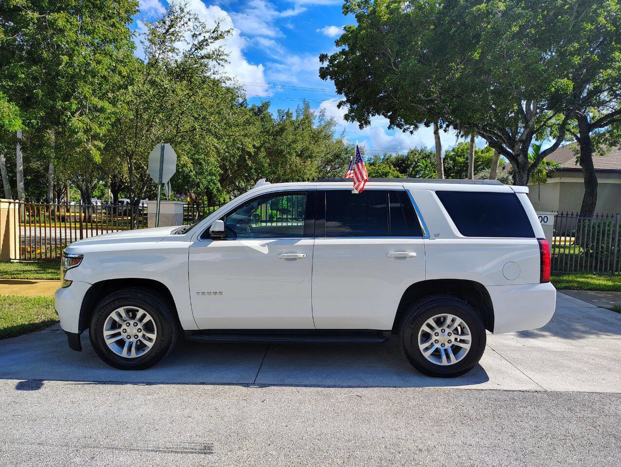 Used 2018 Chevrolet Tahoe LT image 6