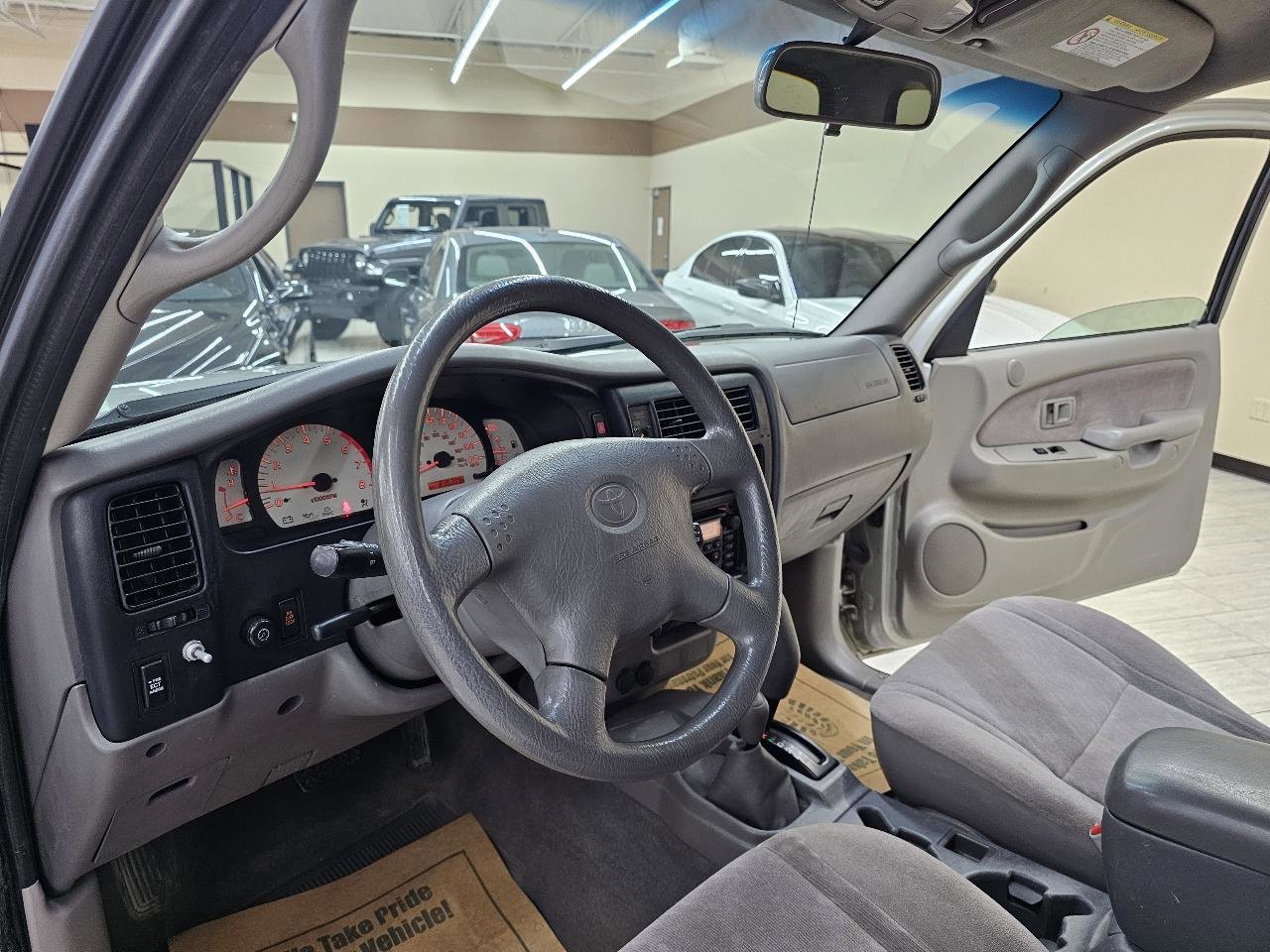 Used 2004 Toyota Tacoma 4x4 Xtracab V6 image 16