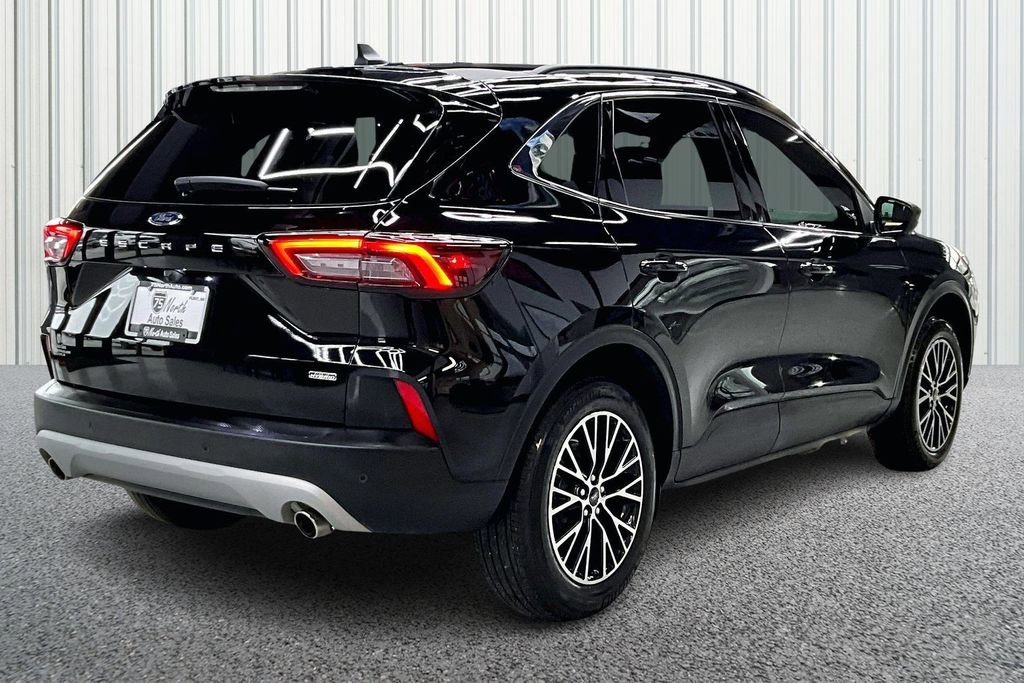 Used 2025 Ford Escape SE w/ PHEV Premium Package image 6