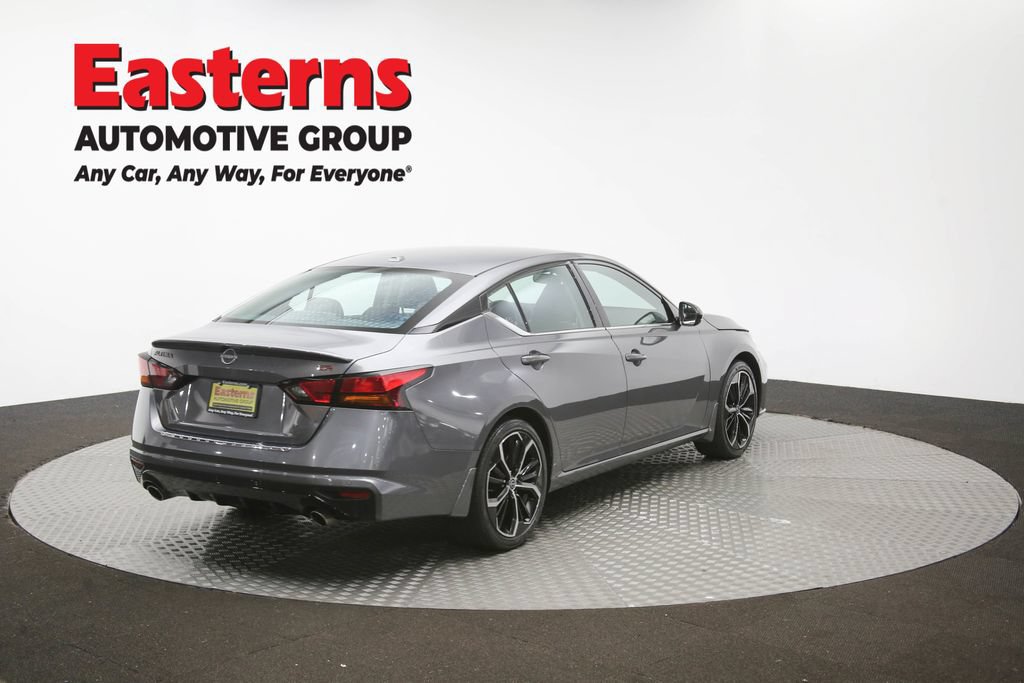 Used 2023 Nissan Altima 2.5 SR FWD image 39