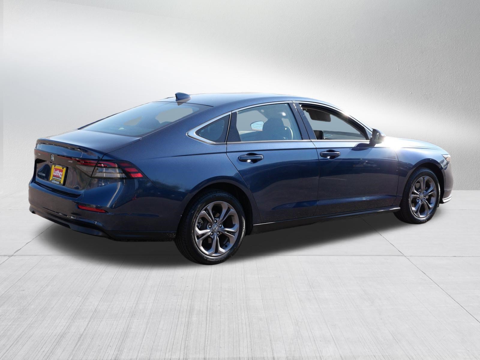 Certified 2024 Honda Accord EX image 7