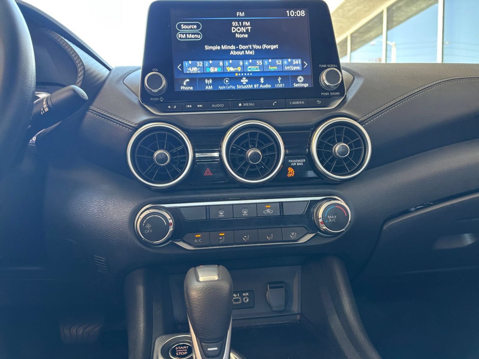 Used 2025 Nissan Sentra SV FWD image 16