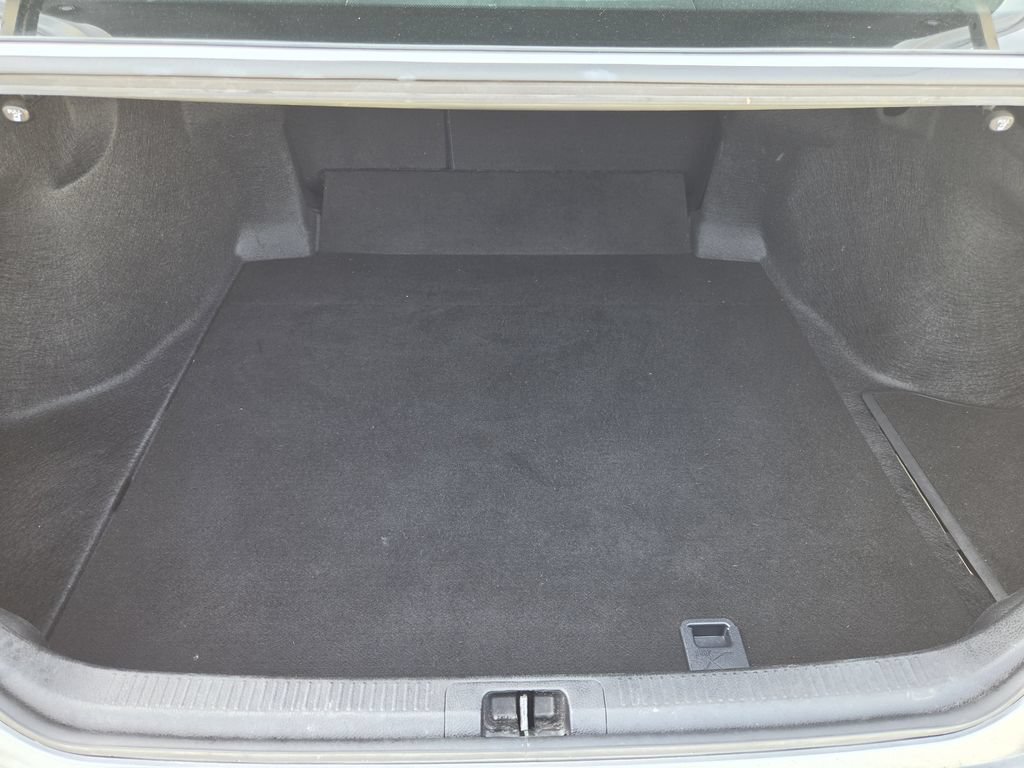 Used 2025 Toyota Camry LE FWD image 29