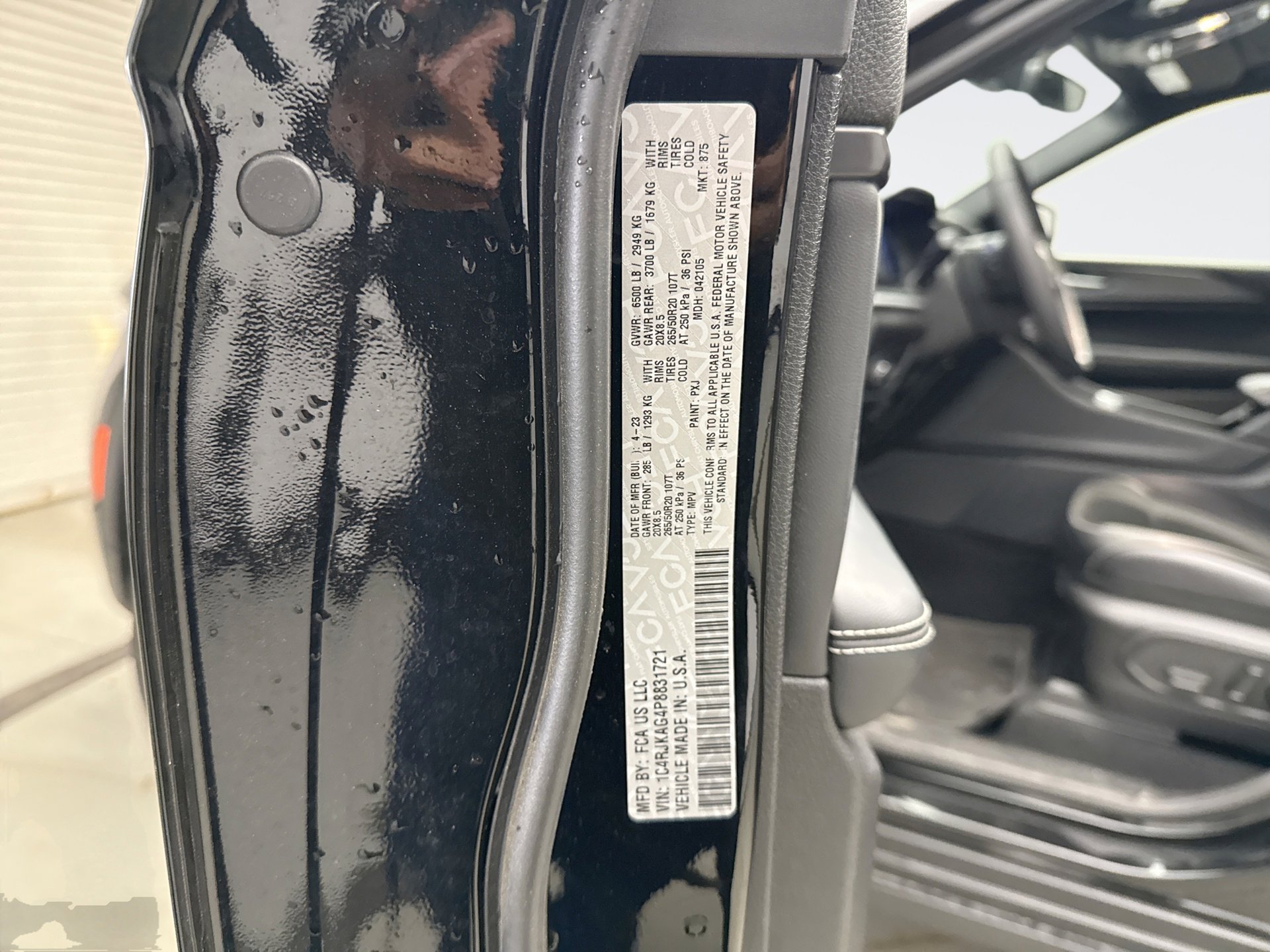 Used 2023 Jeep Grand Cherokee L Laredo AWD/4WD image 11