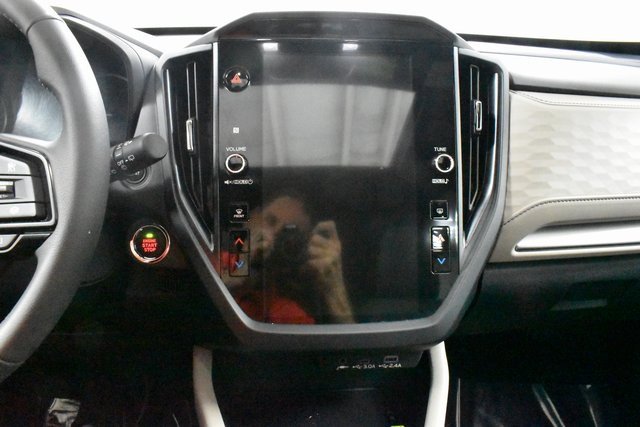 Used 2025 Subaru Forester Premium image 22