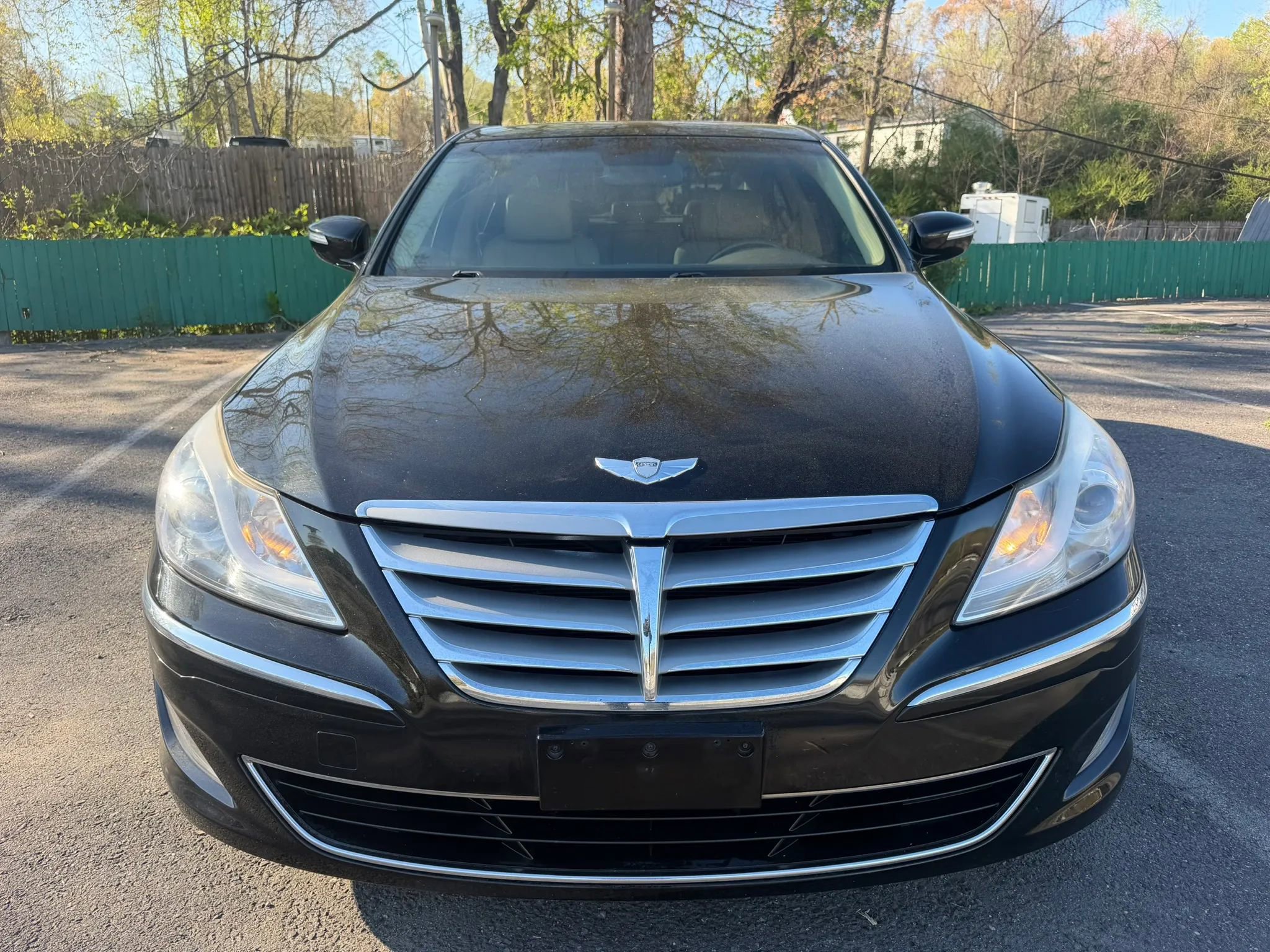 Used 2012 Hyundai Genesis 3.8 w/ Premium Pkg image 2