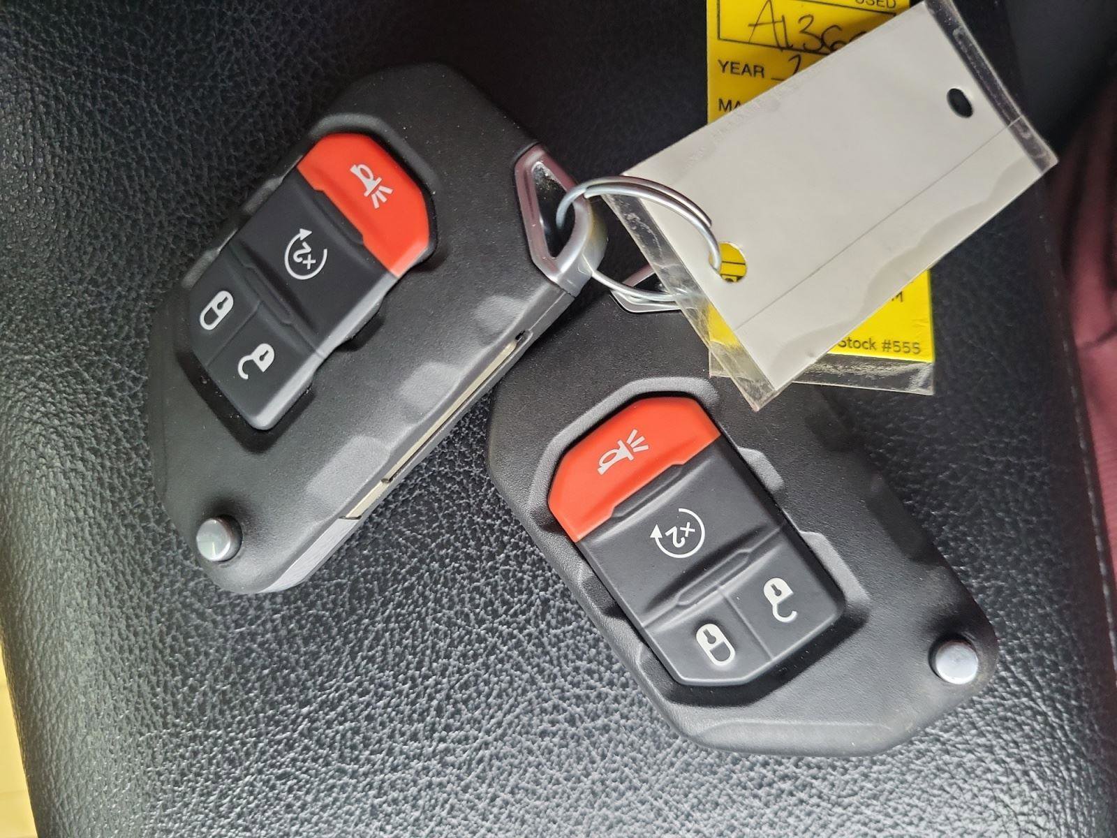 Used 2021 Jeep Wrangler Unlimited Sport image 29