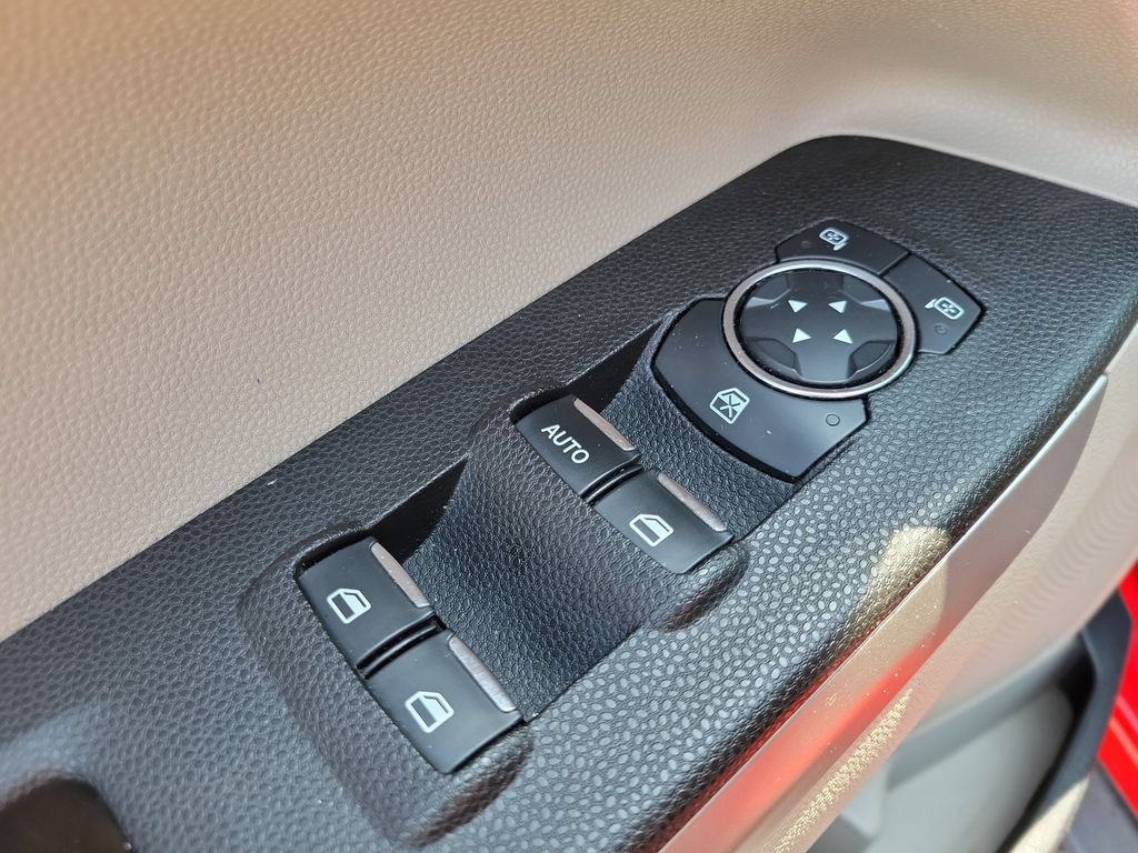 Used 2018 Ford EcoSport S FWD image 12
