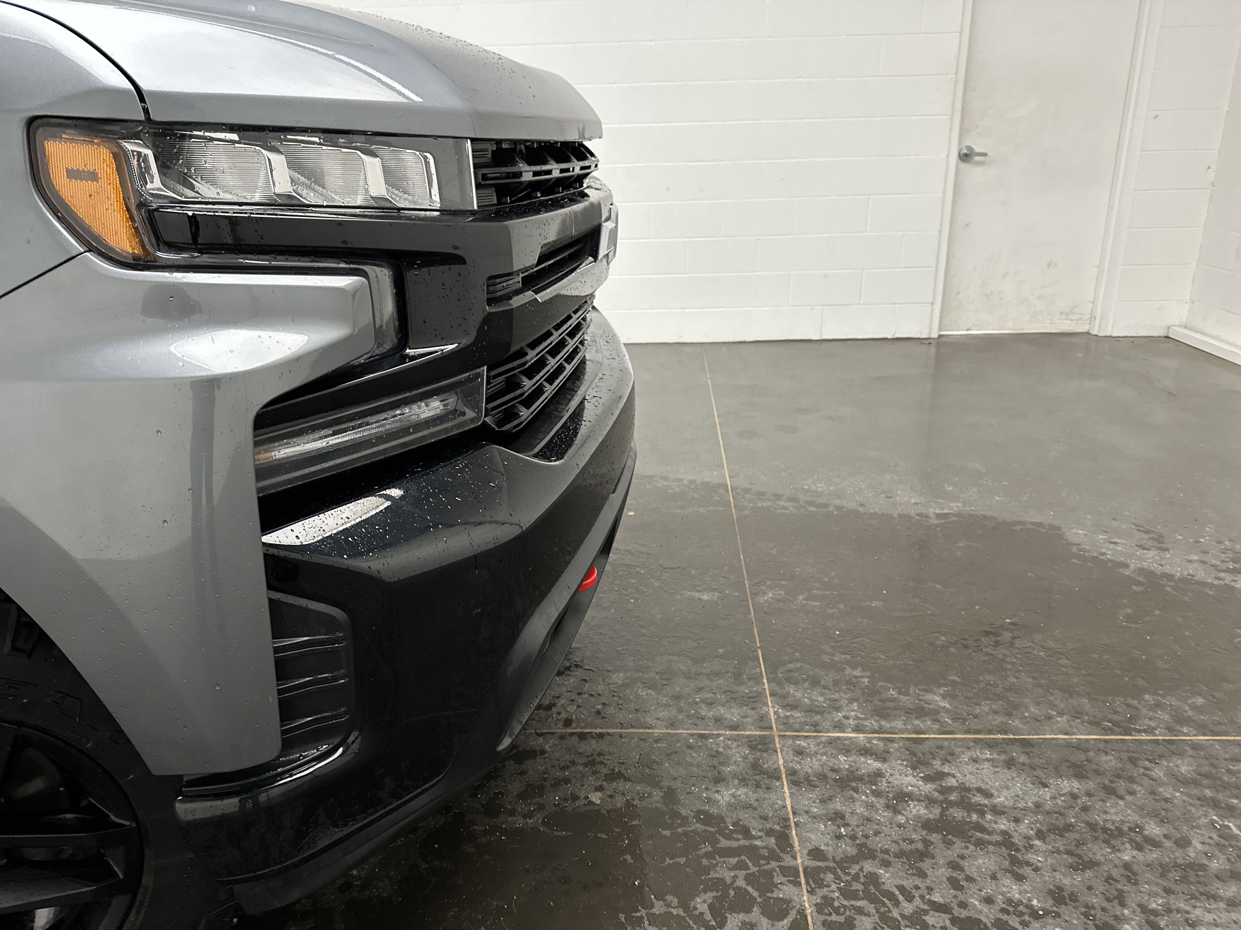 Used 2021 Chevrolet Silverado 1500 LT Trail Boss w/ Convenience Package II image 2