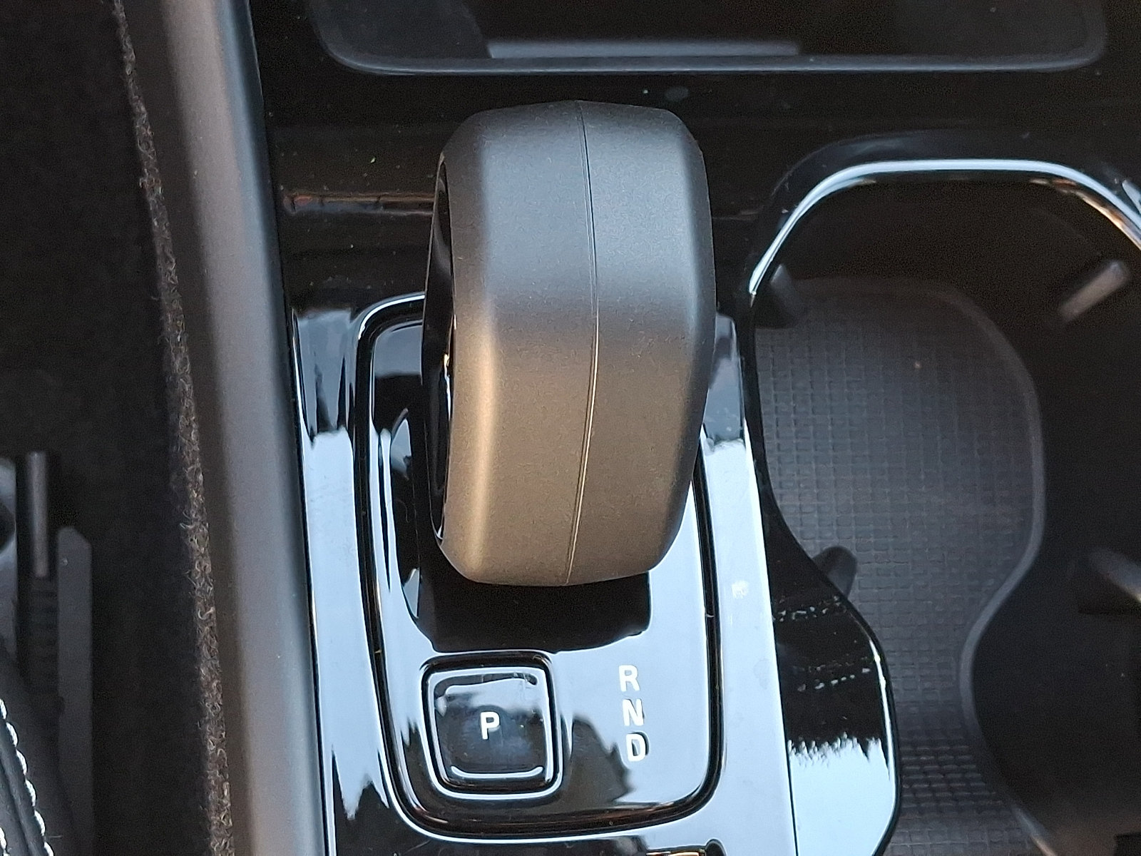 New 2026 Volvo XC40 B5 Ultra w/ Climate Package AWD/4WD image 8