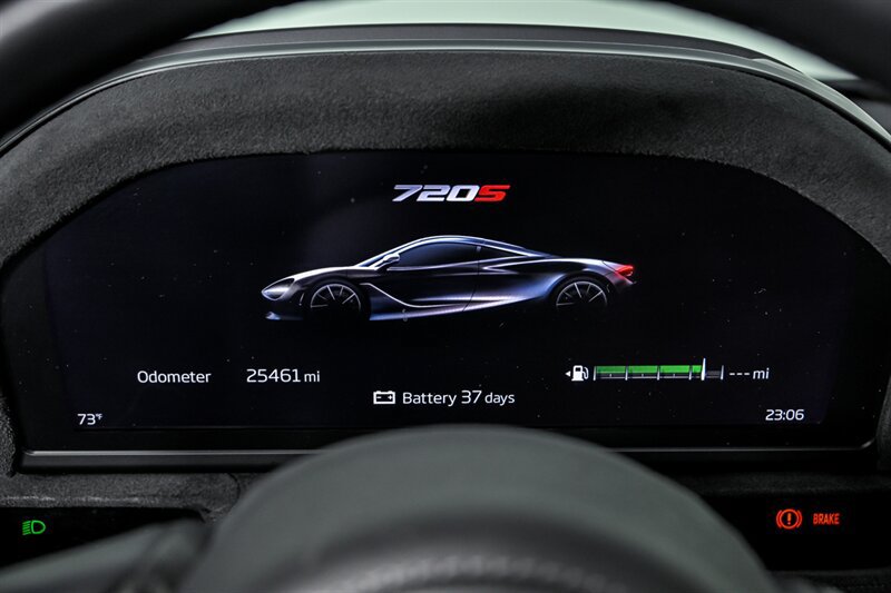 Used 2018 McLaren 720S RWD image 32