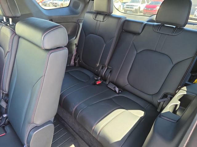 Certified 2025 Honda Pilot Black Edition image 34