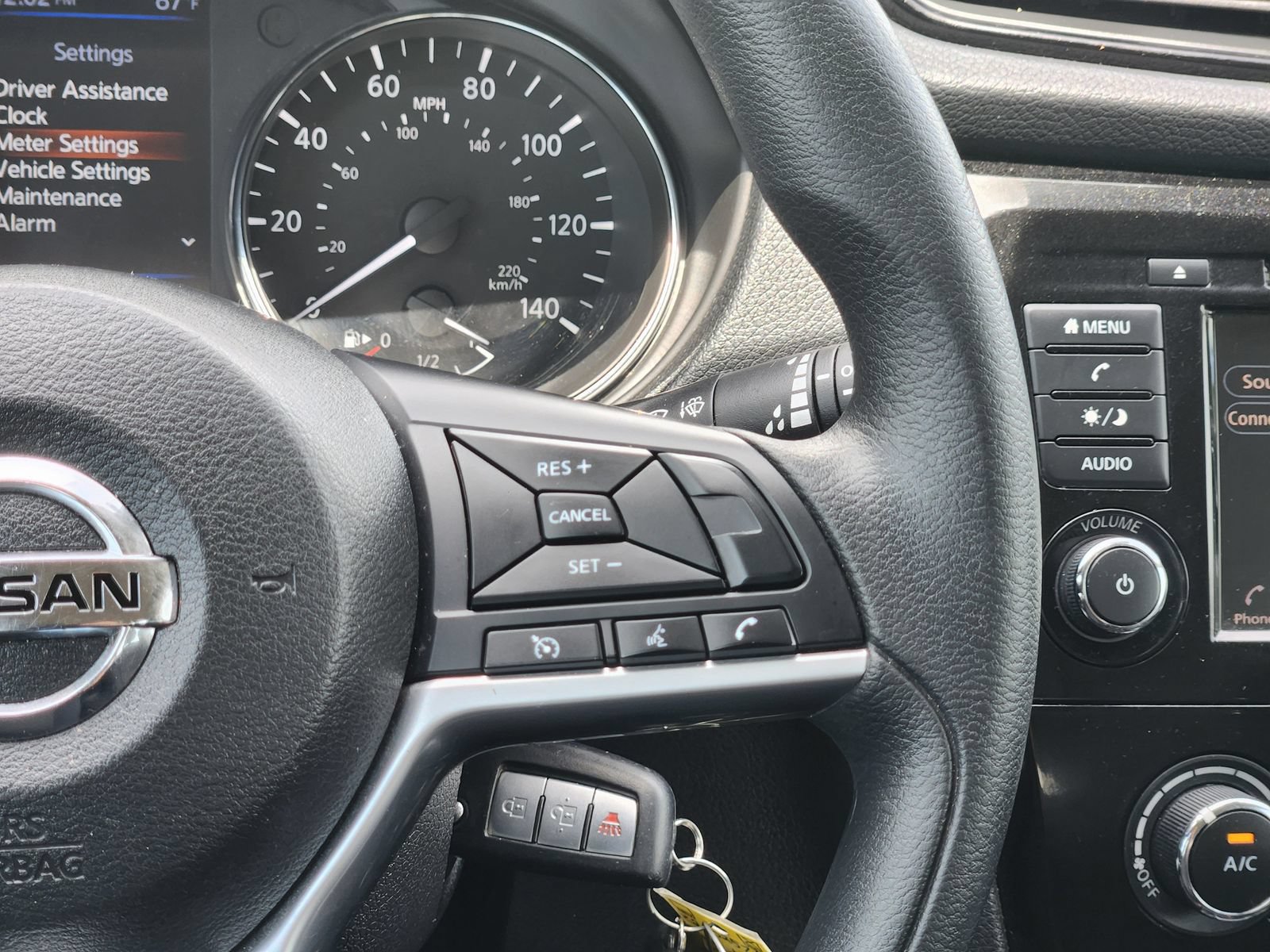 Used 2019 Nissan Rogue S FWD image 32