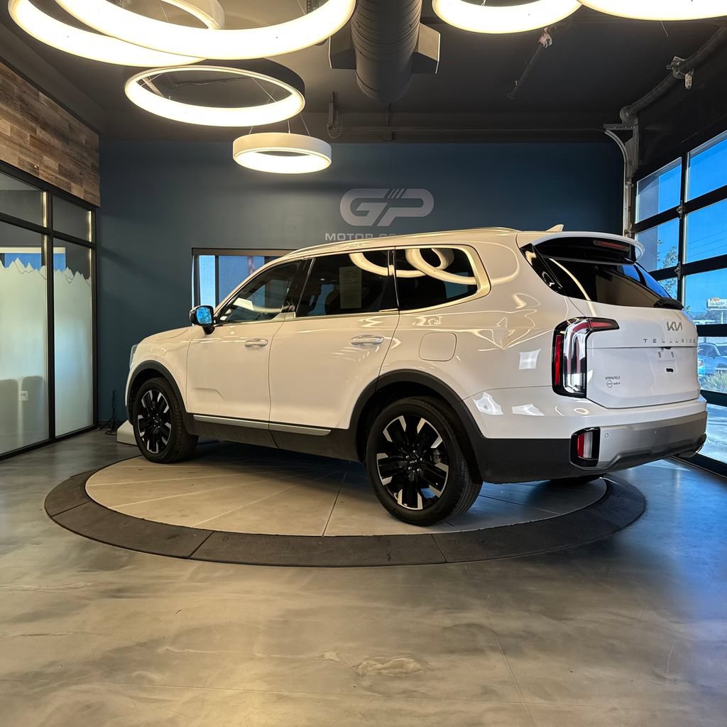 Used 2023 Kia Telluride SX Prestige AWD/4WD image 5