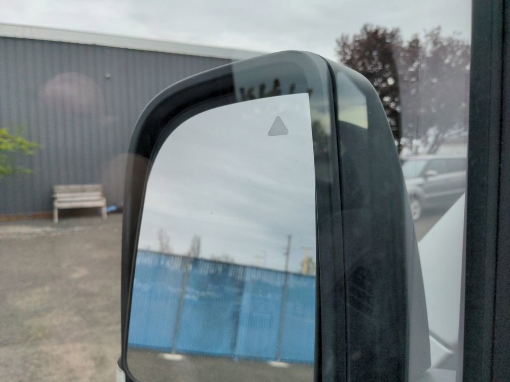 Used 2022 Mercedes-Benz Sprinter 2500 w/ Parking Package image 15